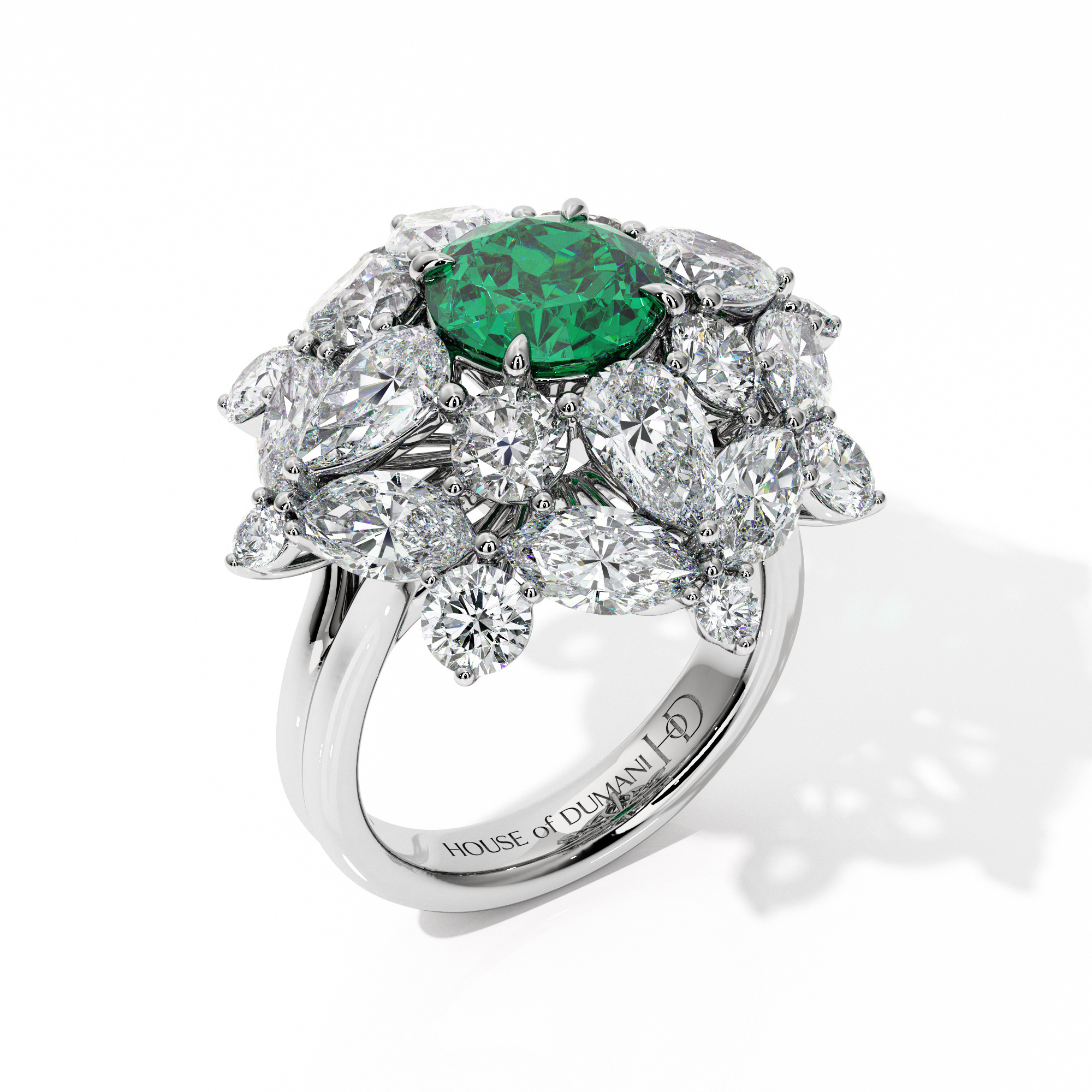 Round emerald diamond ring – high jewellery collection